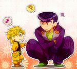  ? blonde_hair chibi dio_brando eighth_note fang gakuran gedoooo headband heart higashikata_jousuke jacket jojo_no_kimyou_na_bouken multiple_boys musical_note pompadour purple_hair red_eyes school_uniform speech_bubble spoken_musical_note spoken_question_mark spoken_sweatdrop squatting sweatdrop yellow_jacket 