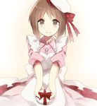  apron brown_eyes brown_hair gift hagiwara_yukiho hat idolmaster idolmaster_(classic) manio md5_mismatch ribbon smile solo valentine 