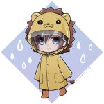  1boy aged_down animal_costume animal_ears animal_hood blue_background blue_eyes boots brown_hair chibi commentary dated fake_animal_ears fake_tail final_fantasy final_fantasy_viii full_body hiryuu_(kana_h) hood lion_costume lowres male_focus raincoat short_hair signature simple_background smile solo squall_leonhart tail walking water_drop yellow_footwear yellow_raincoat 