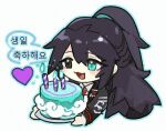  1boy :3 black_eyes black_hair blue_eyes cake candle chibi flaw_eight food half_updo heart heterochromia hong_lu_(project_moon) korean_text limbus_company long_hair lowres open_mouth project_moon sidelocks simple_background smile solo translation_request upper_body very_long_hair white_background 