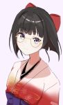  1girl arms_at_sides black_hair bow closed_mouth glasses gradient_kimono grey_eyes hair_bow highres iru_pop japanese_clothes kimono long_sleeves looking_at_viewer nijisanji obi red_bow red_kimono round_eyewear sash short_hair sidelocks simple_background smile solo tsukino_mito upper_body virtual_youtuber white_background white_kimono yellow-framed_eyewear 