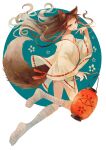  1girl absurdres animal_ears bandage_on_leg bare_shoulders blue_eyes brown_hair circle colored_tips finger_to_mouth flower_(symbol) fox_ears fox_tail full_body highres holding holding_lantern japanese_clothes kimono lantern long_hair long_sleeves looking_at_viewer looking_back multicolored_hair no_shoes off_shoulder original paper_lantern red_nails red_ribbon ribbon sanshichi_fu simple_background smirk solo tail thighs white_hair white_kimono wide_sleeves yukata 