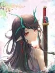  1girl arknights black_hair dragon_girl dragon_horns dusk_(arknights) earrings green_horns highres holding holding_sword holding_weapon horns jewelry long_hair looking_at_viewer luo_(tfpx7458) multicolored_hair pointy_ears red_eyes solo streaked_hair sword tassel tassel_earrings weapon 
