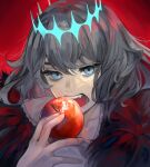  1boy apple blue_eyes crown diamond_hairband fang fate/grand_order fate_(series) food frill_inferno fruit fur_trim grey_hair highres holding holding_food holding_fruit looking_at_viewer male_focus medium_hair oberon_(fate) oberon_(third_ascension)_(fate) open_mouth red_background shirt simple_background solo upper_body 