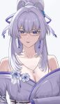  1girl absurdres bare_shoulders bespectacled blue_eyes blue_ribbon breasts cleavage commentary glasses hair_ribbon high_ponytail highres hiyuki_(wuthering_waves) japanese_clothes jewelry kimono large_breasts looking_at_viewer luckplz necklace off_shoulder parted_lips ponytail ribbon simple_background solo untranslatable_commentary upper_body white_background white_kimono wuthering_waves 
