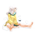  banned_artist barefoot feet full_body green_eyes heart heart_of_string komeiji_koishi long_hair looking_away no_pants okoge_senbei profile silver_hair simple_background sitting skirt solo third_eye touhou white_background yellow_eyes 