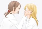  :t blonde_hair brown_hair christa_renz closed_eyes ec-06 freckles from_side grin hand_on_another's_cheek hand_on_another's_face long_sleeves multiple_girls ponytail profile shingeki_no_kyojin short_hair simple_background smile white ymir_(shingeki_no_kyojin) yuri 