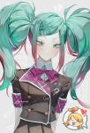  2girls :< aqua_eyes aqua_hair artist_name black_sleeves blazer blonde_hair bow bowtie buttons closed_mouth collared_shirt double-breasted gradient_hair grey_background hatsune_miku highres jacket kagamine_rin leo/need_miku leo/need_rin light_blush long_hair multicolored_hair multiple_girls paperclip pink_bow pink_bowtie pink_streaks project_sekai pyampom shirt short_sleeves simple_background speech_bubble spoken_character streaked_hair twintails two-tone_hair upper_body vocaloid white_shirt 
