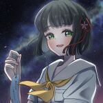  1girl :d absurdres black_hair blunt_bangs blunt_ends bob_cut breast_pocket commentary dress flower flower_knot green_eyes hair_flower hair_ornament hasu_no_sora_school_uniform highres holding holding_tanzaku looking_at_viewer love_live! love_live!_hasu_no_sora_jogakuin_school_idol_club momose_ginko neckerchief night okome_(okome_l_l) open_mouth pink_flower pocket sailor_collar sailor_dress school_uniform short_hair short_sleeves sky smile solo star_(sky) starry_sky summer_uniform tanabata tanzaku teeth upper_body upper_teeth_only virtual_youtuber white_dress white_sailor_collar yellow_neckerchief 