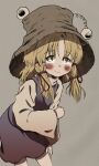  1girl absurdres blonde_hair blush brown_hat closed_mouth commentary_request grey_background hair_ribbon hat highres igarashi_yuusuke_(wabisabi_buriki) long_hair long_sleeves looking_at_viewer moriya_suwako purple_skirt purple_vest red_ribbon ribbon simple_background skirt skirt_set smile solo touhou tress_ribbon vest wide_sleeves yellow_eyes 