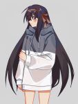  1girl akemi_homura alternate_costume black_hair blue_eyes commentary english_commentary etalasemurah grey_background grey_hoodie hair_ribbon highres hood hood_down hoodie long_hair looking_at_viewer mahou_shoujo_madoka_magica mahou_shoujo_madoka_magica:_walpurgis_no_kaiten profile ribbon simple_background solo standing two-tone_hoodie white_hoodie 