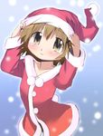  blush brown_eyes brown_hair hair_ornament hat hidamari_sketch misagi_nagu santa_costume santa_hat short_hair smile snow solo x_hair_ornament yuno 