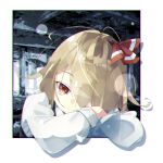  1girl blonde_hair border chromatic_aberration closed_mouth commentary_request gorilla_(bun0615) hair_over_one_eye hair_ribbon highres long_bangs long_sleeves looking_at_viewer red_eyes red_ribbon ribbon rumia short_hair solo touhou trompe_l'oeil upper_body white_border 