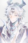  1boy blue_eyes blue_horns blue_scales blue_tunic chinese_commentary circlet closed_mouth collared_shirt commentary_request crescent crescent_necklace dragon_boy dragon_horns ear_piercing earrings gold_earrings grey_background grey_hair happy high_collar highres horns infinity_nikki jewelry light_particles lips long_hair long_sleeves looking_ahead male_focus meghill_(infinity_nikki) necklace nikki_(series) open_mouth parksolian_(infinity_nikki) pectoral_cleavage pectorals pendant piercing pointy_ears pointy_nose shirt simple_background slit_pupils smile solo tsuki0219 tunic upper_body vest white_shirt white_vest 