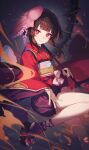  1girl abstract_background absurdres brown_eyes brown_hair closed_mouth commentary_request fish_hair_ornament foot_out_of_frame hair_ornament highres holding holding_umbrella japanese_clothes kagura_(onmyoji) kimono long_sleeves looking_at_viewer obi onmyoji red_kimono sash shali short_hair_with_long_locks smile solo standing standing_on_one_leg umbrella wide_sleeves 