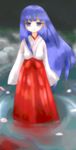  blue_eyes blue_hair furude_rika hakama higurashi_no_naku_koro_ni japanese_clothes long_hair miko red_hakama smile solo suna_kiririto very_long_hair water 