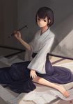  barefoot blue_eyes brown_hair brush hakama highres japanese_clothes kimono mushishi scroll short_hair sin_gun_woo sitting solo tanyuu_karibusa 