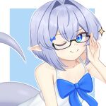  1boy ;) bare_arms bare_shoulders basher bespectacled black-framed_eyewear blue_background blue_bow blue_eyes boros_(ouro_kronii) bow collarbone commentary crossdressing crossdressing_(mtf) dress glasses grey_hair hair_intakes highres hololive hololive_english looking_at_viewer male_focus one_eye_closed outline personification pointy_ears romaji_commentary short_hair sleeveless sleeveless_dress smile smug snake_boy snake_tail solo sparkle tail trap upper_body white_dress white_outline 