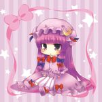  blush bow chibi crescent hair_bow hat long_hair lowres misato_miyu patchouli_knowledge purple_eyes purple_hair sitting solo touhou very_long_hair 