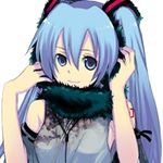  animated animated_gif aqua_hair banned_artist blinking harano hatsune_miku long_hair lowres scarf solo vocaloid 