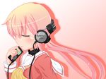  asana_tsukune blonde_hair closed_eyes digital_media_player hayate_no_gotoku! headphones ipod listening_to_music long_hair pink_hair sanzen'in_nagi school_uniform solo twintails 