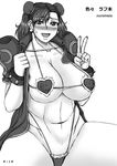  1girl breasts capcom chun-li heart-shaped_sling_bikini highres large_breasts monochrome papepox2 simple_background smile solo street_fighter street_fighter_ii twintails v white_background 