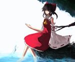  bare_shoulders black_hair bow brown_hair detached_sleeves hair_bow hair_tubes hakurei_reimu neko-hime_(neko-hime) sitting soaking_feet solo touhou water 