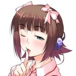  akane_yuki amami_haruka bad_id bad_pixiv_id behind-the-head_headphones brown_hair green_eyes hair_ribbon headphones idolmaster idolmaster_(classic) idolmaster_1 nonowa revision ribbon short_hair solo 