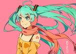  ahoge bad_id bad_pixiv_id character_name earmuffs floating_hair green_eyes green_hair hatsune_miku long_hair pink_background red_scarf scarf smile solo twintails very_long_hair vocaloid zhuxiao517 