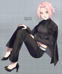  1girl absurdres artist_name belt black_jacket black_pants black_shirt breasts commentary commentary_request cropped_shirt dated earrings eyelashes facing_to_the_side from_side green_eyes grey_background hair_up haruno_sakura head_tilt high_heels highres jacket jacket_on_shoulders jewelry knees_up long_sleeves looking_at_viewer midriff naruto_(series) naruto_shippuuden navel necklace off_shoulder open_clothes open_jacket pants pigeon-toed pink_hair pink_lips shirt simple_background sitting slim_legs small_breasts smile sui_kei suit_jacket turtleneck white_belt 