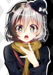  1other \||/ androgynous bag black_background black_coat black_eyes black_hair blush bow bungou_stray_dogs child coat commentary_request drop_shadow hair_between_eyes hand_up hat hat_bow mini_hat mismatched_pupils multicolored_hair open_mouth other_focus ren_(user_xeud4548) scarf shoulder_bag simple_background solo star-shaped_pupils star_(symbol) symbol-shaped_pupils teeth two-tone_background two-tone_hair upper_teeth_only white_background white_hair yellow_pupils yellow_scarf yumeno_kyuusaku_(bungou_stray_dogs) 