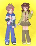  >_o 2girls :3 ;3 alternate_costume alternate_hair_length_(shorter) alternate_hairstyle animification bag bandage_on_cheek black_shoes blue_pants blush brown_eyes brown_hair brown_leg_warmers brown_necktie brown_skirt brown_vest crossbody_bag drawstring eddsworld ell_(eddsworld) flipped_hair full_body green_shirt green_shoes grey_bag hair_ears hair_ornament hairclip hand_up height_difference highres hood hood_down hoodie jitome layered_sleeves leg_warmers long_sleeves low_twintails multiple_girls necktie one_eye_closed pants paw_pose pleated_skirt shirt shoes short_hair short_over_long_sleeves short_sleeves skirt sneakers standing star-shaped_pupils star_(symbol) striped_clothes striped_necktie swept_bangs symbol-shaped_pupils tareme tomboy tori_(eddsworld) twintails vest white_hoodie yellow_background yunian77 