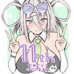  1girl animal_ears azuki_(ne_4zk) bare_shoulders black_one-piece_swimsuit blush breasts cleavage commentary detached_collar detached_sleeves double_v eyewear_on_head fake_animal_ears fate/grand_order fate_(series) grey_eyes grey_hair grin hair_between_eyes hair_ornament hair_rings hairclip highres huyan_zhuo_(fate) huyan_zhuo_(swimsuit_berserker)_(fate) large_breasts long_hair looking_at_viewer low_twintails necktie one-piece_swimsuit smile solo sunglasses swimsuit translation_request twintails v very_long_hair 