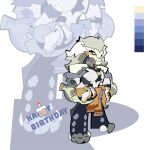  1boy banyue_(zenless_zone_zero) chibi chibi_only clothed_robot clothes_around_waist commentary_request full_body happy_birthday highres humanoid_robot jacket jacket_around_waist male_focus mechanical_eyes mechanical_hands metal_skin robot robot_boy washan zenless_zone_zero 