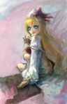  blonde_hair blue_eyes bow capelet fairy_wings faux_traditional_media hand_up hat hat_bow hiepita_(1014) highres lily_white long_hair long_sleeves looking_at_viewer sitting smile solo touhou very_long_hair wide_sleeves wings 