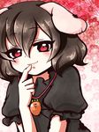  animal_ears black_hair blush bunny_ears carrot carrot_necklace inaba_tewi jewelry looking_at_viewer necklace pendant red_eyes s-s_(ss) short_hair smile solo touhou 