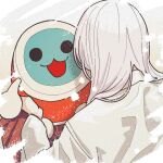  1boy 1girl absurdres ball_hands bandai_namco commentary_request drum film_grain from_behind hakama hakama_skirt highres instrument japanese_clothes komedo_tamago_ta kosode long_hair long_skirt long_sleeves miko official_art open_mouth red_hakama red_skirt second-party_source shinono's_mother_(taiko_no_tatsujin) simple_background skirt solid_circle_eyes splatter straight_hair taiko_drum taiko_no_tatsujin thick_outlines wada_katsu white_hair white_kosode white_sleeves 