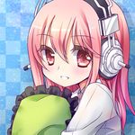  blush headphones long_hair looking_at_viewer lowres nitroplus open_mouth pillow pillow_hug pink_eyes pink_hair shirt silver15 smile solo super_sonico 