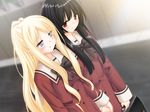  2girls black_hair blonde_hair blue_eyes game_cg hand_holding kirishima_shizuku multiple_girls peko red_eyes shitogi_eris smile sono_hanabira_ni_kuchizuke_wo yuri 