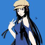  akiyama_mio black_hair blue_background blue_eyes cabbie_hat commentary dh_(brink_of_memories) english_commentary hat highres k-on! long_hair looking_at_viewer smile solo upper_body v 