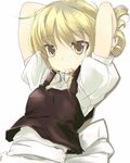  adjusting_hair arms_behind_head blonde_hair blush hairdressing kirisame_marisa long_hair mouth_hold sanoharu solo sweat touhou yellow_eyes 