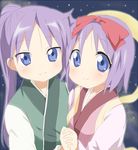  blue_eyes bow hair_bow happy hiiragi_kagami hiiragi_tsukasa holding_hands lucky_star maruki_(punchiki) multiple_girls night ponytail purple_hair siblings sisters smile star tanabata 