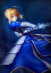  ahoge armor artoria_pendragon_(all) braid breastplate fate/stay_night fate_(series) faulds french_braid gauntlets green_eyes invisible_air kai_(link2262) looking_at_viewer night saber short_hair solo 