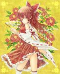  ass bad_id bad_pixiv_id bow brown_hair detached_sleeves gohei hair_bow hakurei_reimu looking_back medium_orchid oonusa short_hair solo touhou 