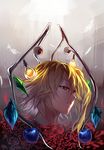  apple blonde_hair blurry depth_of_field disembodied_head eyeball flandre_scarlet flower food fruit head highres parody parted_lips red_eyes rose short_hair side_ponytail solo the_thing touhou uu_uu_zan wings 