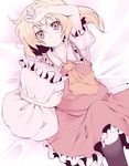  arms_up flandre_scarlet lying pillow pillow_hug rondo_umigame solo touhou 
