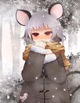  alternate_costume animal_ears animal_print arano_oki blush coat commentary grey_hair jewelry mouse mouse_ears mouse_tail nazrin pendant red_eyes scarf short_hair snowing solo tail tiger_print touhou winter_clothes winter_coat 