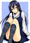  argyle argyle_legwear bad_id bad_pixiv_id blue_background blue_hair harino646 kneehighs long_hair looking_at_viewer love_live! love_live!_school_idol_project ribbed_sweater smile socks solo sonoda_umi sweater turtleneck yellow_eyes 