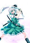  bow green_eyes hair_bow highres kakao_(noise-111) katana konpaku_youmu pose short_hair silver_hair solo sword touhou weapon 