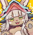 1other animal_ears blush fangs furry green_eyes highres horizontal_pupils looking_at_viewer made_in_abyss nanachi_(made_in_abyss) open_mouth smile solo teeth uminosoko44 upper_body upper_teeth_only white_hair 